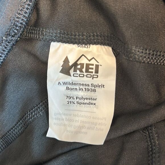 REI Co-Op 3/4 Tight Padded Black Cycling Bike Pants Size Small - Picture 10 of 12